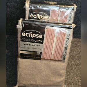 Eclipse Absolute Zero 100% Blackout Velvet Curtains in Silvery White 50x62